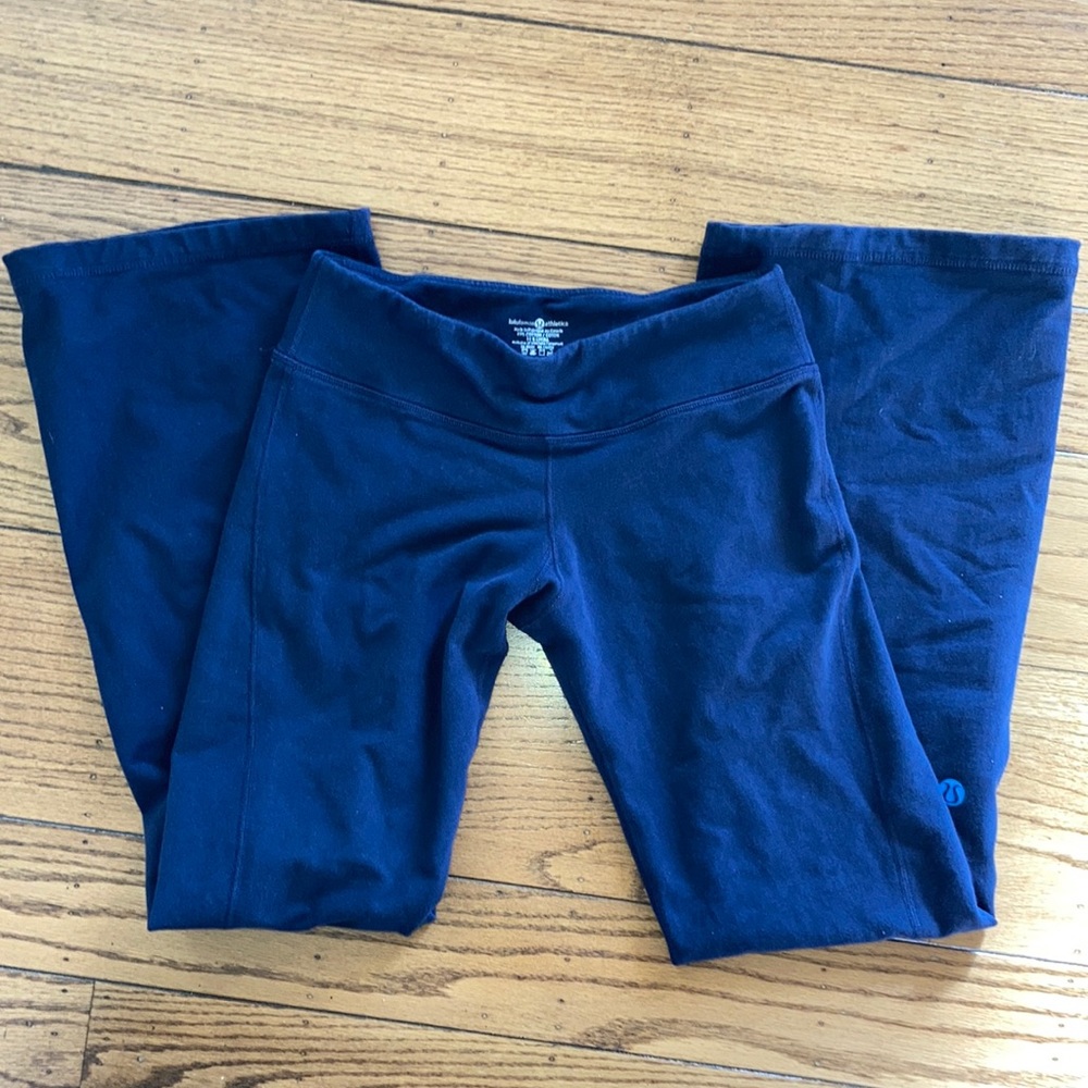 Lululemon navy wide leg pants sz 6